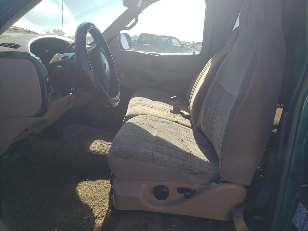 1998 Ford F150 VIN: 1FTDX1767WKA02418 Lot: 60553104