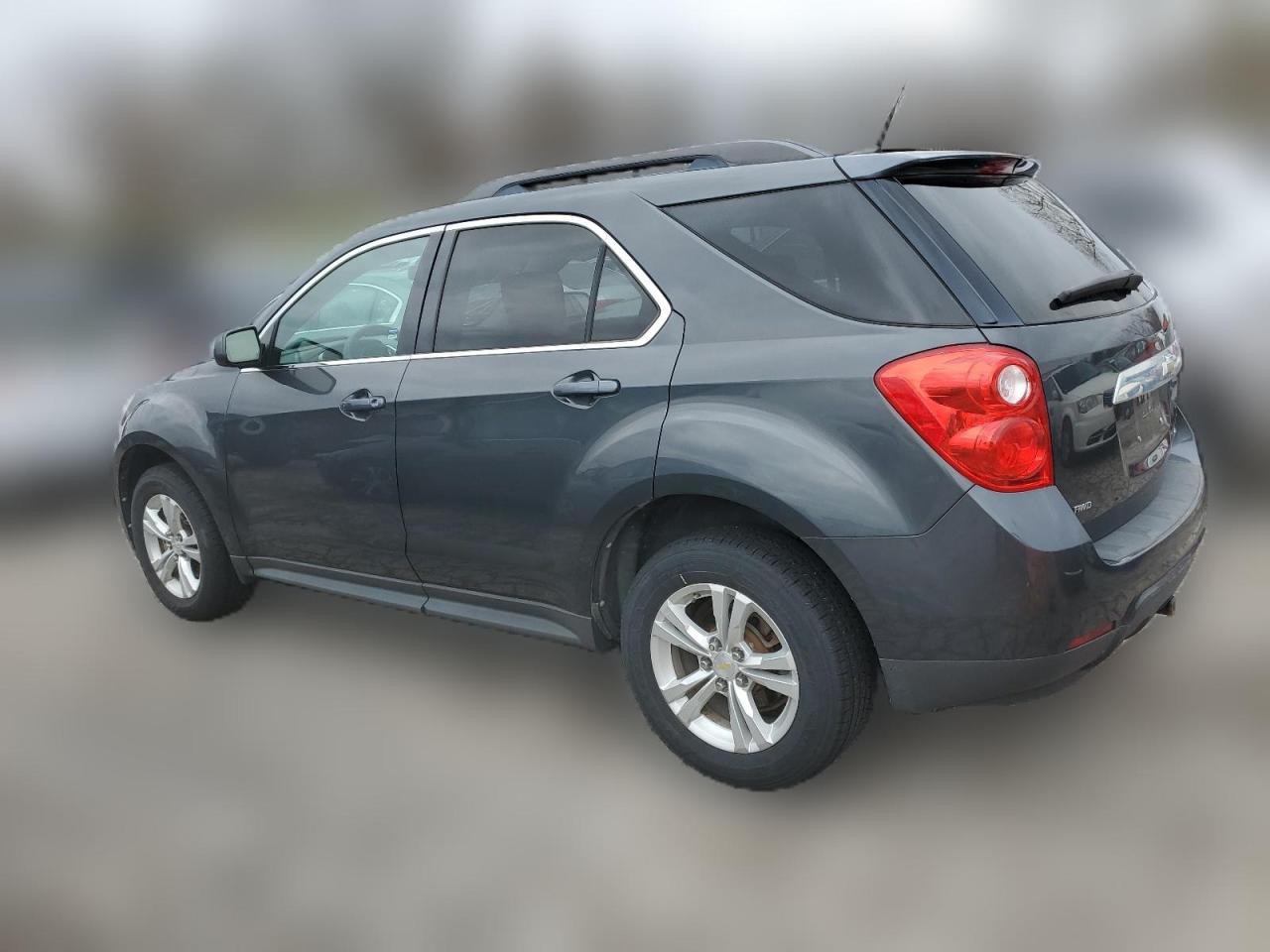 2010 Chevrolet Equinox - Image 2
