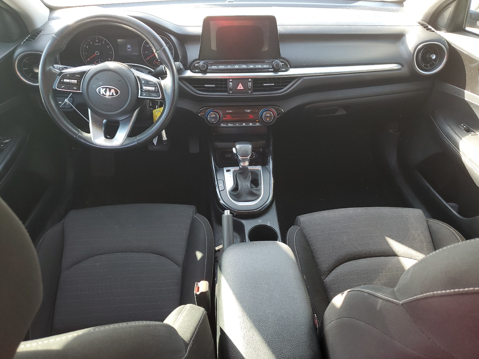 3KPF34AD4KE006260 2019 Kia Forte Gt Line