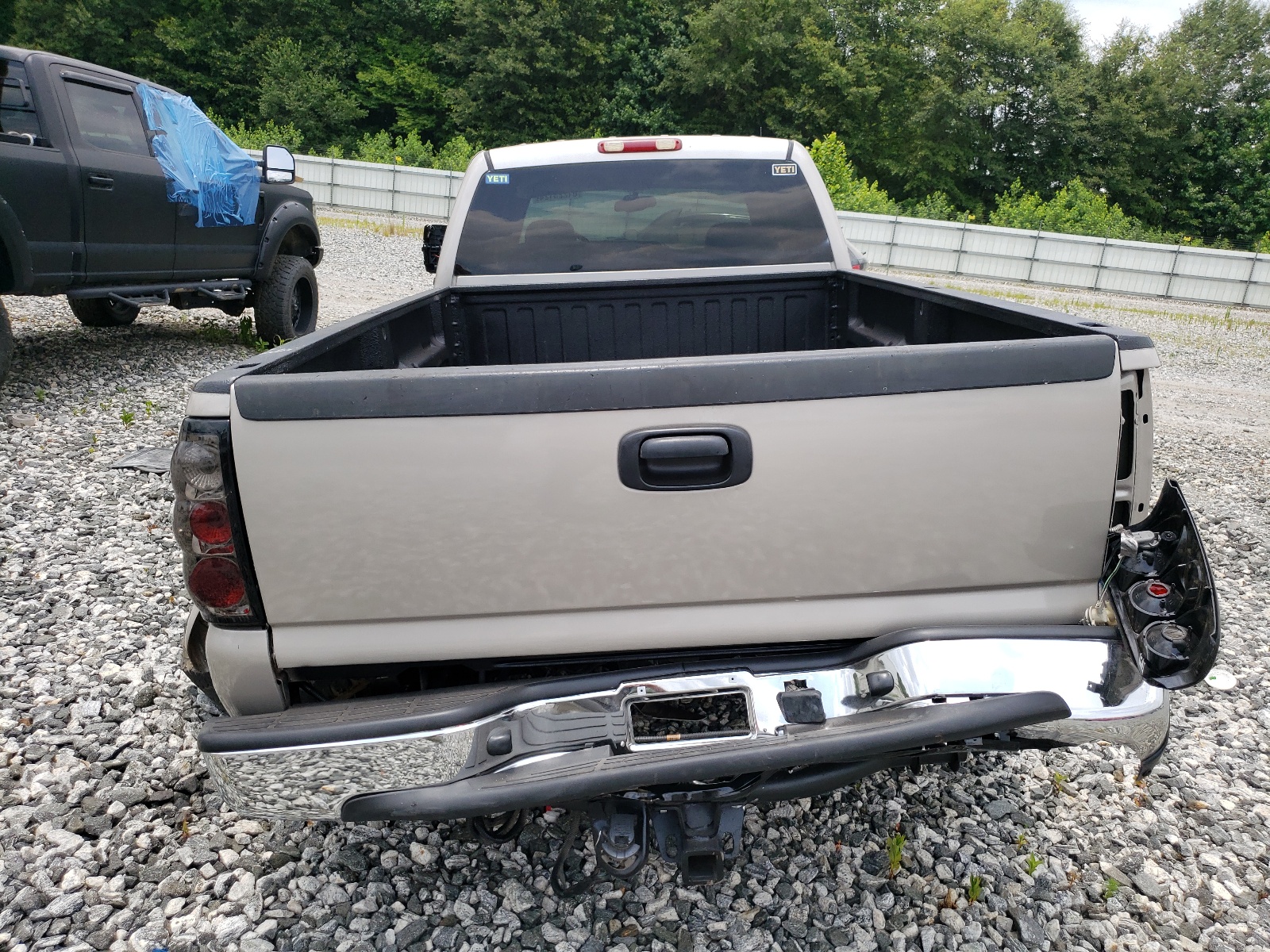 1GTHK33294F183493 2004 GMC New Sierra K3500