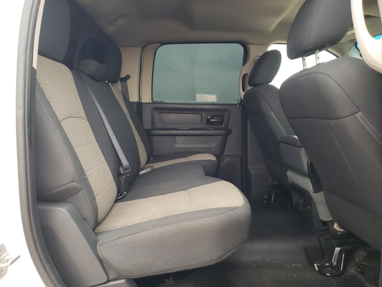 2012 Dodge RAM - Image 11