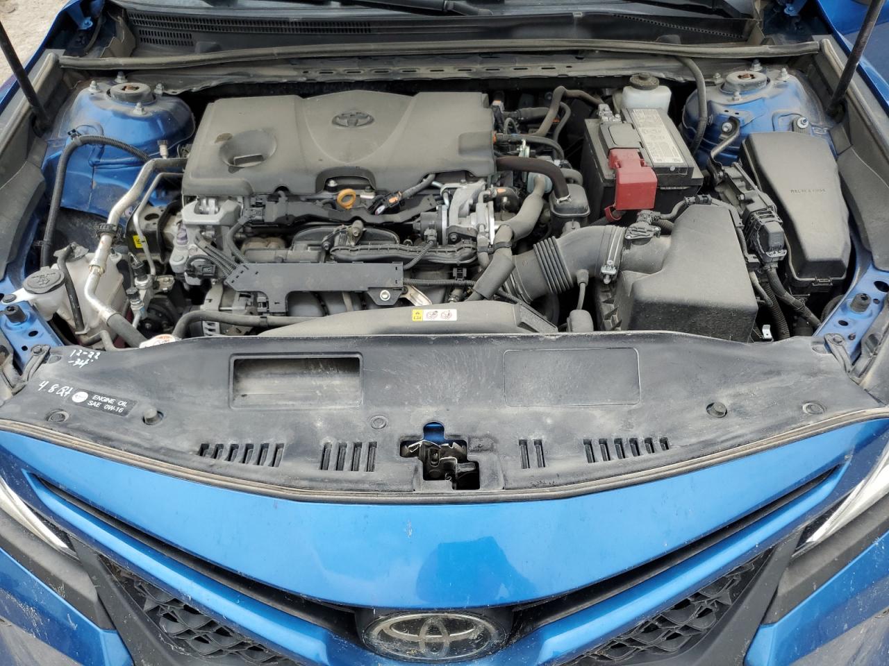 2020 Toyota Camry - Image 11