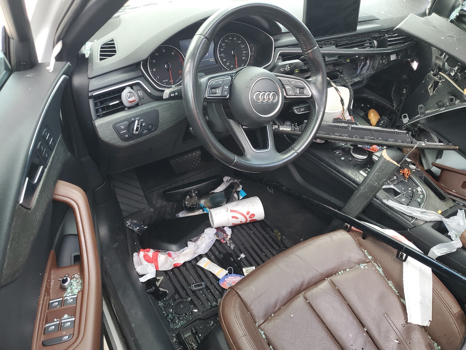 WAUGNAF4XHN019019 2017 Audi A4 Premium