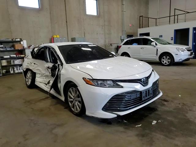 2019 Toyota Camry L VIN: 4T1B11HK6KU768770 Lot: 57563314