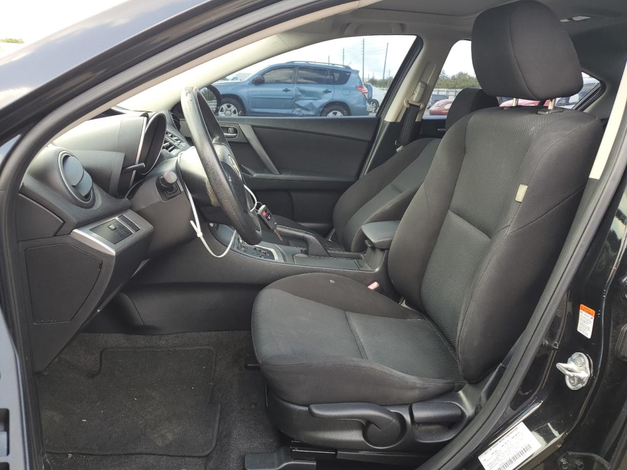 2011 Mazda 3 I VIN: JM1BL1VF4B1470788 Lot: 58111884