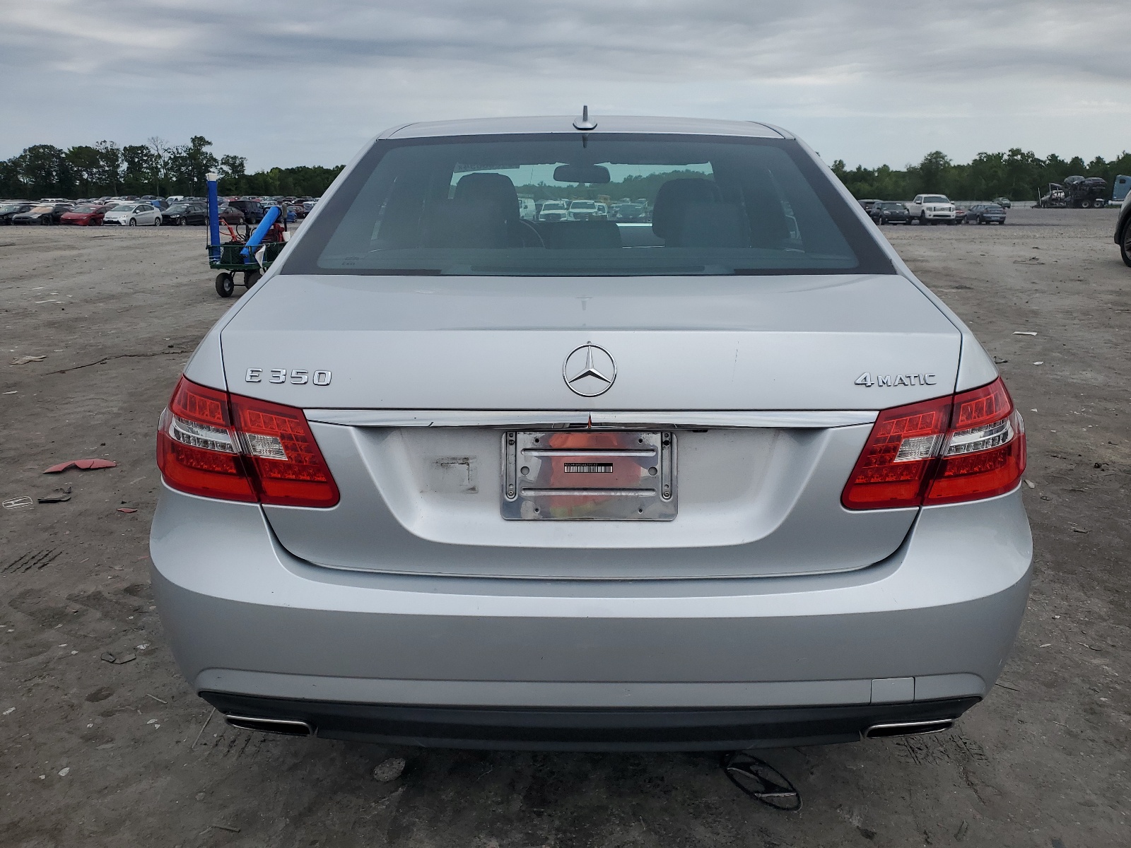 WDDHF8HB2AA219162 2010 Mercedes-Benz E 350 4Matic