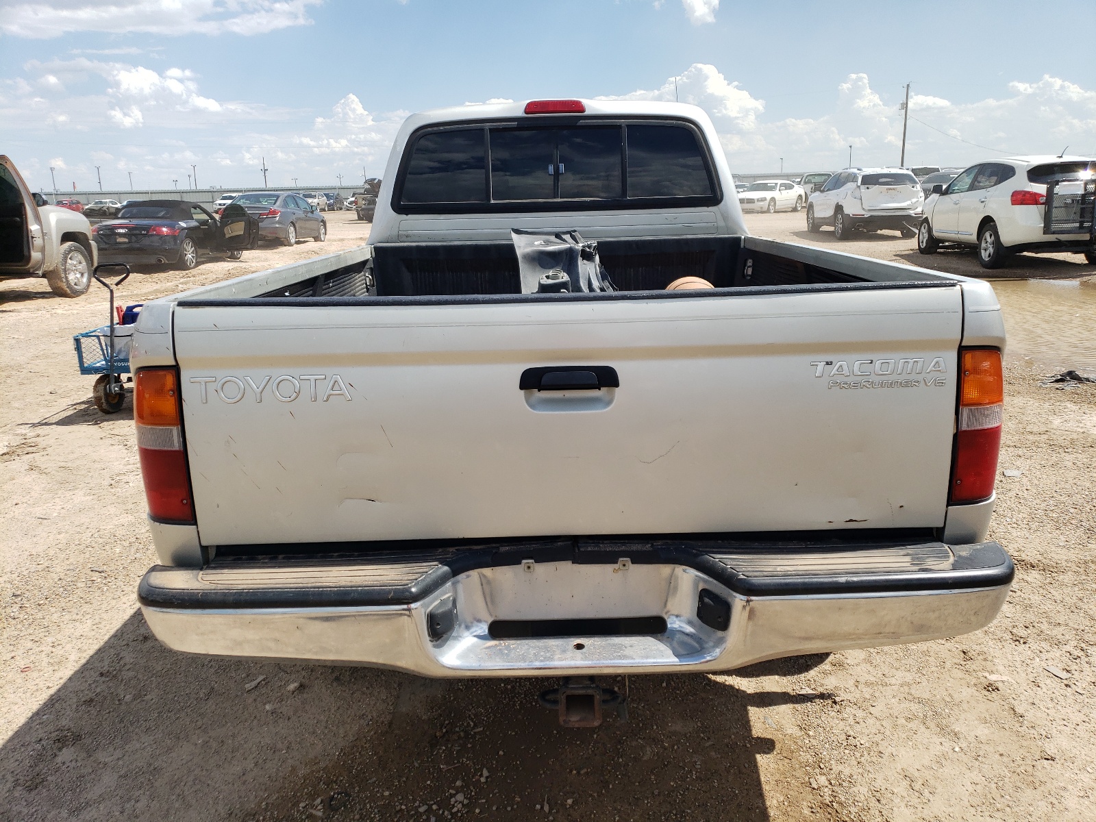 5TESN92N5YZ691559 2000 Toyota Tacoma Xtracab Prerunner