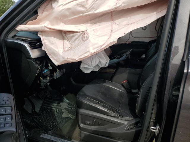  CHEVROLET SUBURBAN 2016 Серый