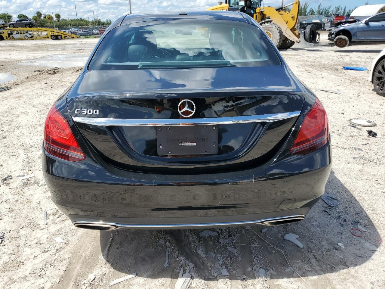 2019 Mercedes-Benz C 300 VIN: 55SWF8DB4KU317673 Lot: 60216714