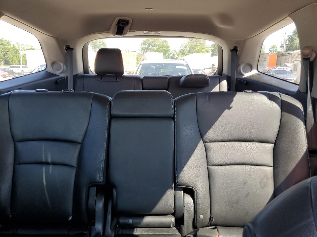 2017 Honda Pilot Touring VIN: 5FNYF6H93HB084643 Lot: 58423274