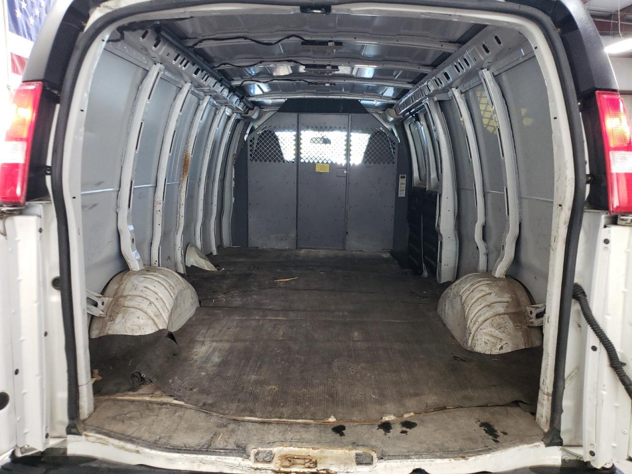 2018 Chevrolet Express G2500 VIN: 1GCWGBFP4J1319967 Lot: 57717104