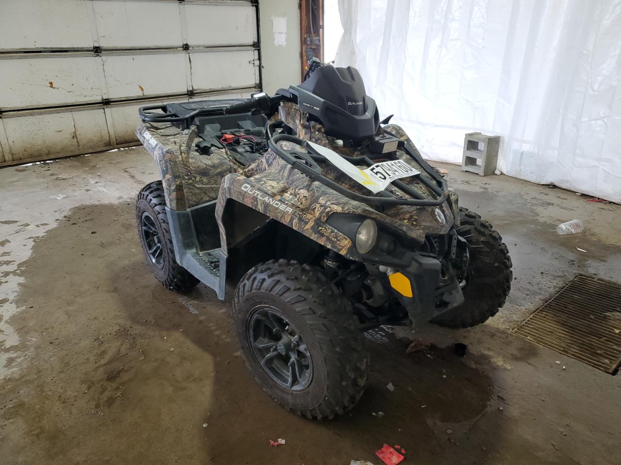 Ebensburg, PA에서 판매 중인 2016 Can-Am Outlander L 570 - All Over
