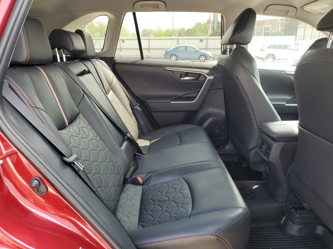 2019 Toyota RAV 4 - Image 11