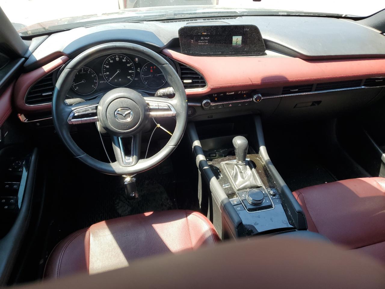 2019 Mazda 3 - Image 8
