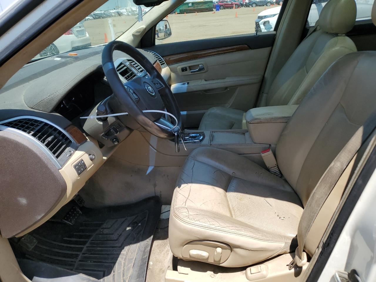 2009 Cadillac Srx VIN: 1GYEE437390156385 Lot: 61354354