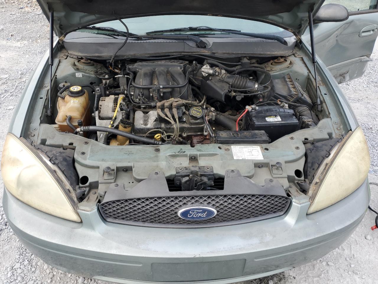 1FAHP53U65A310381 2005 Ford Taurus Se