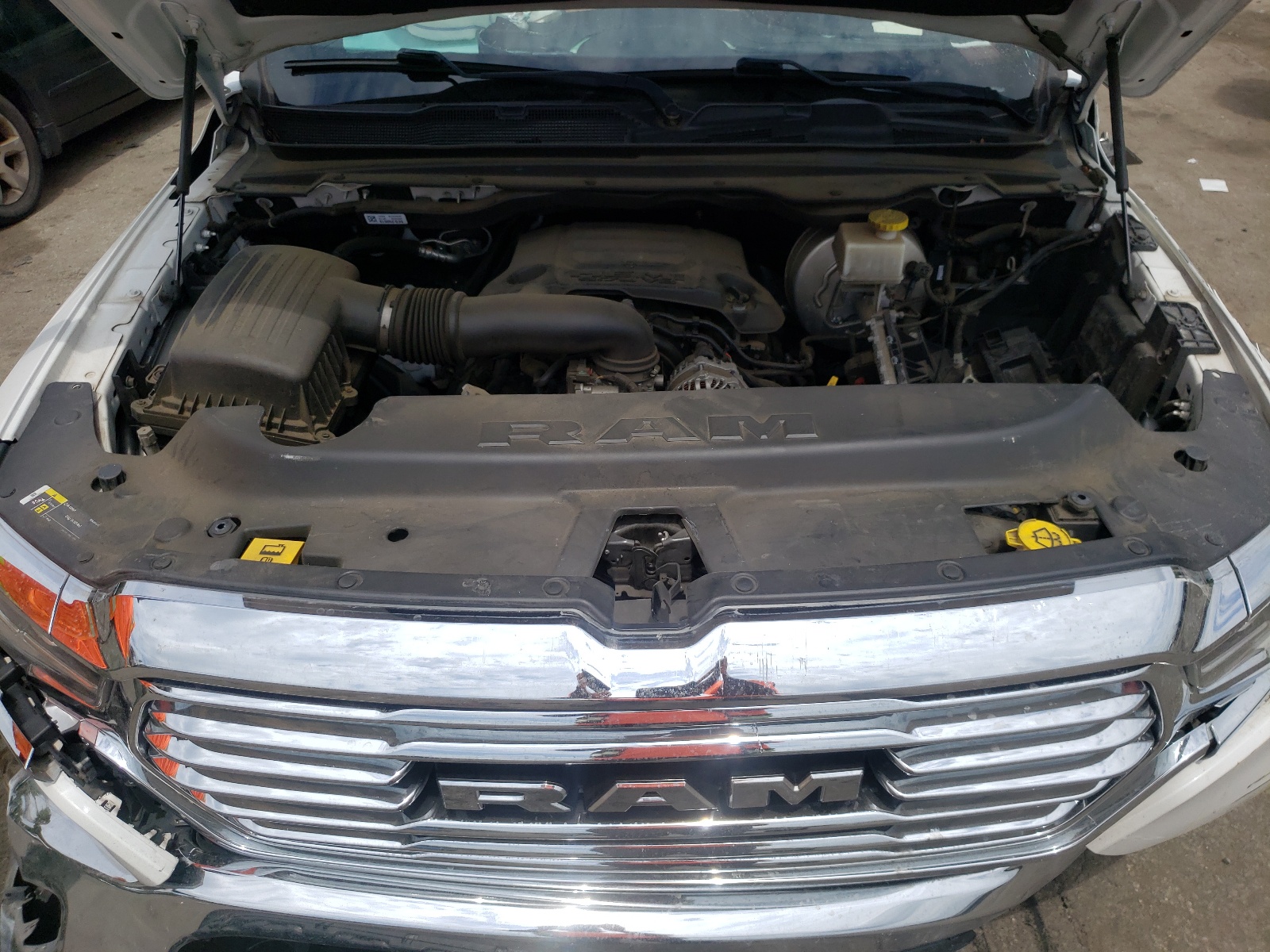 1C6SRFKTXKN839546 2019 Ram 1500 Longhorn