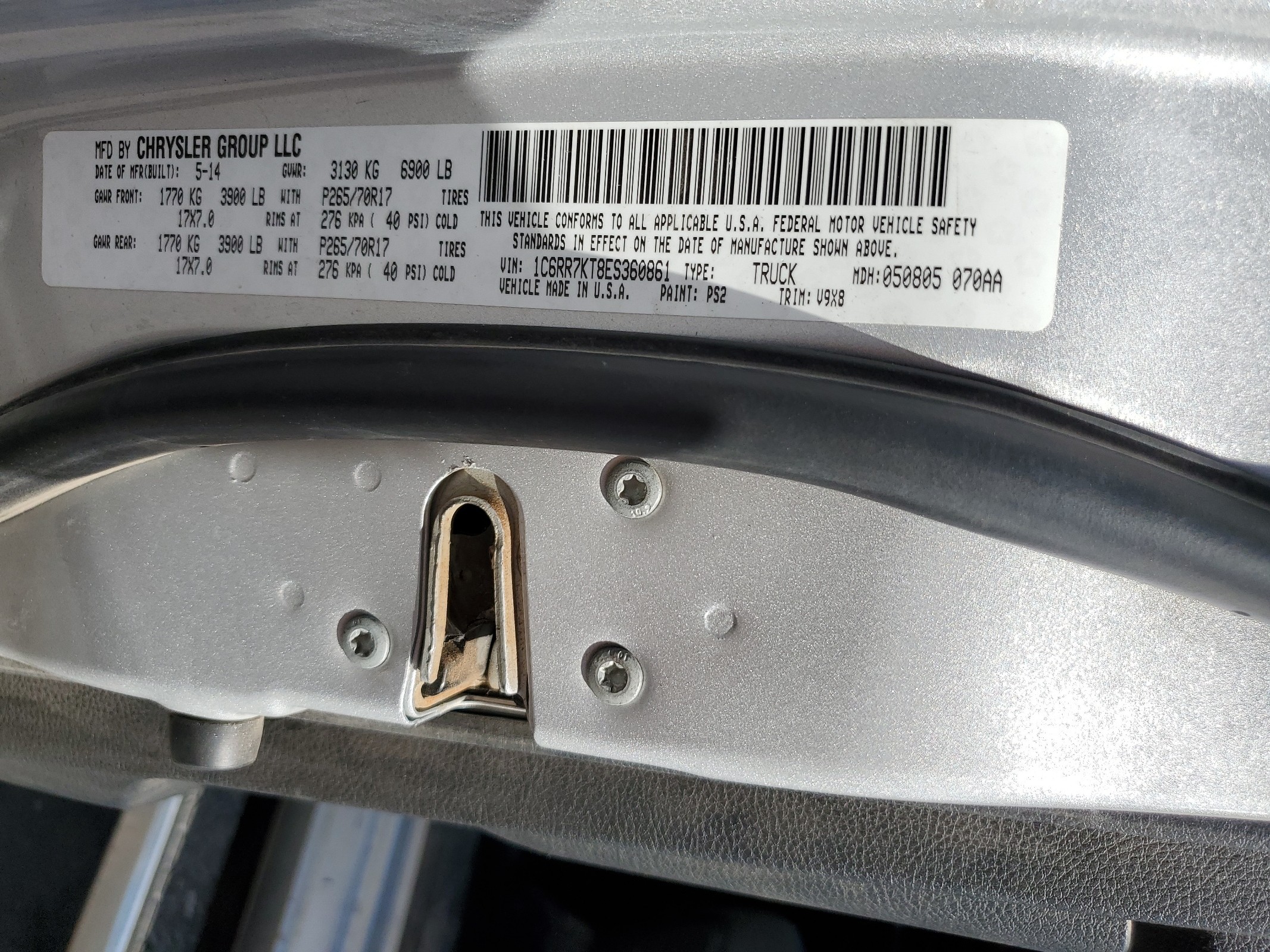 1C6RR7KT8ES360861 2014 Ram 1500 St