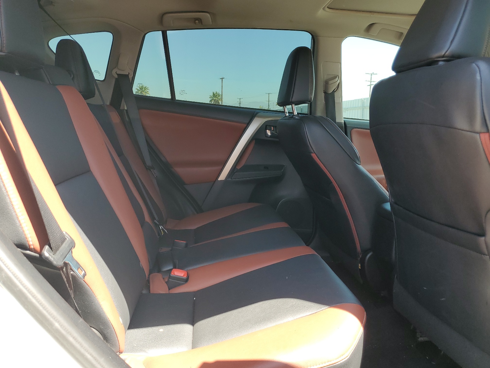 2T3YFREV2FW132868 2015 Toyota Rav4 Limited