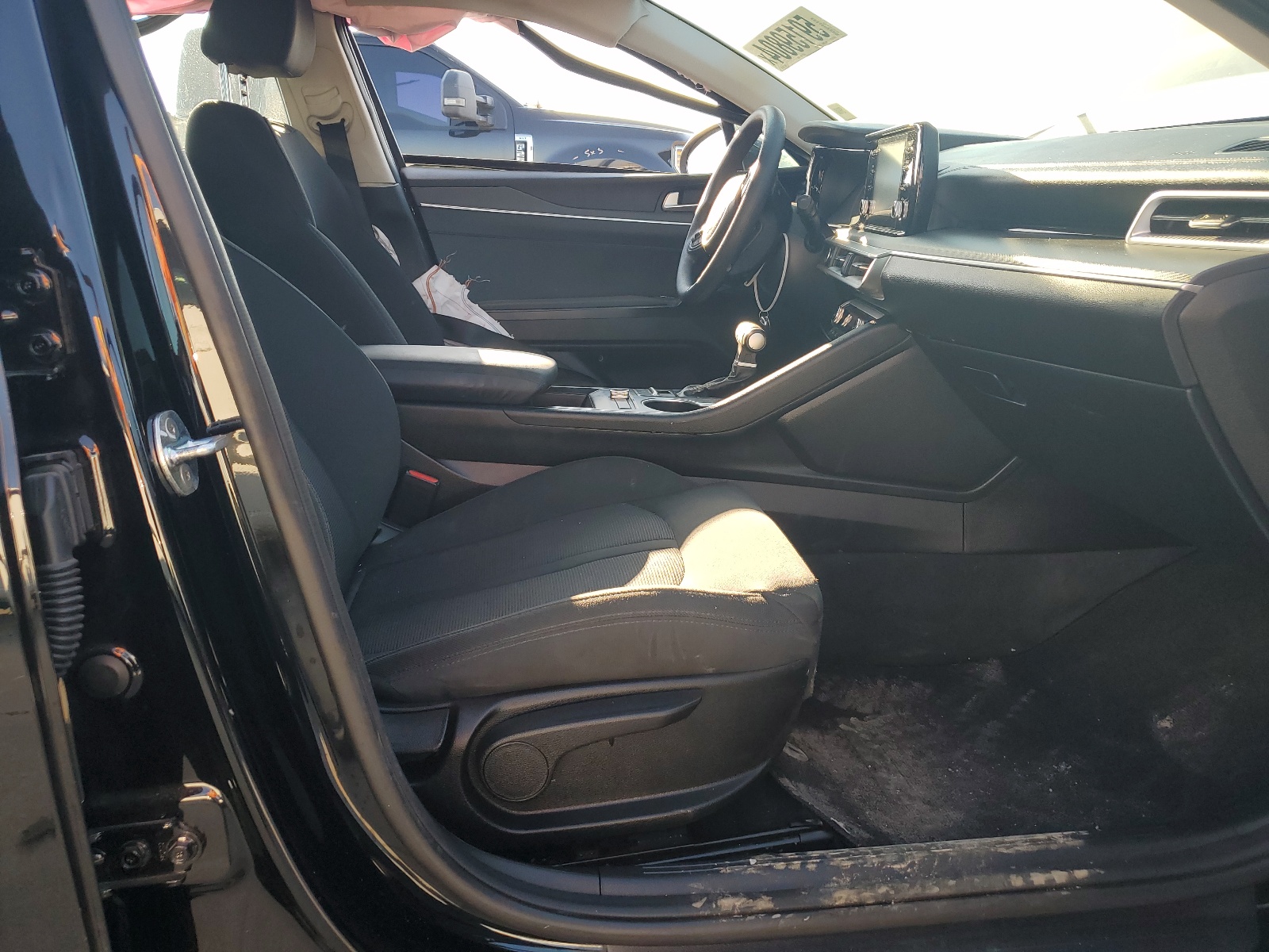 5XXG14J27PG190178 2023 Kia K5 Lxs