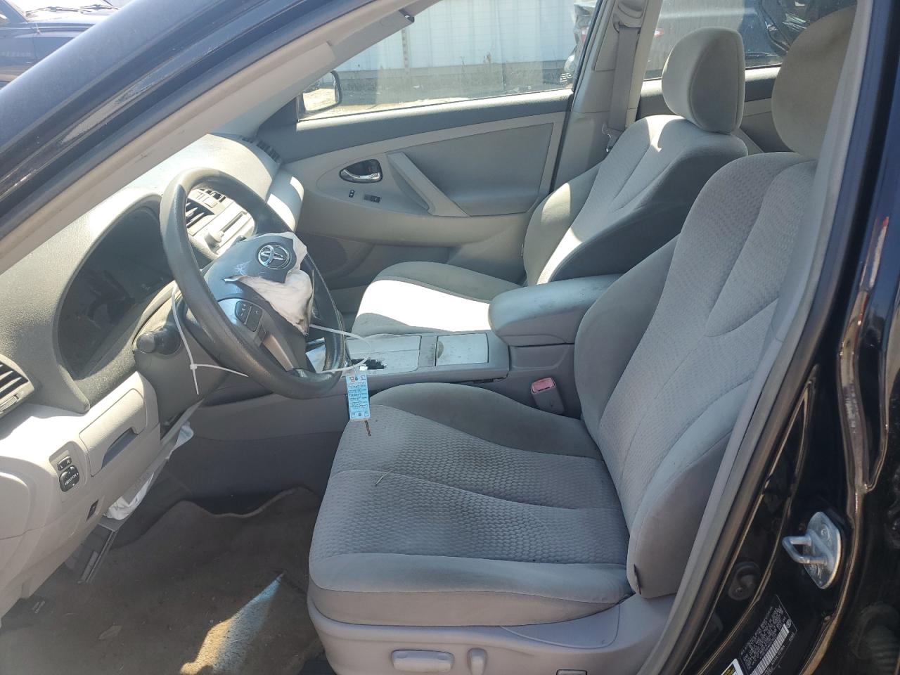 2010 Toyota Camry - Image 7