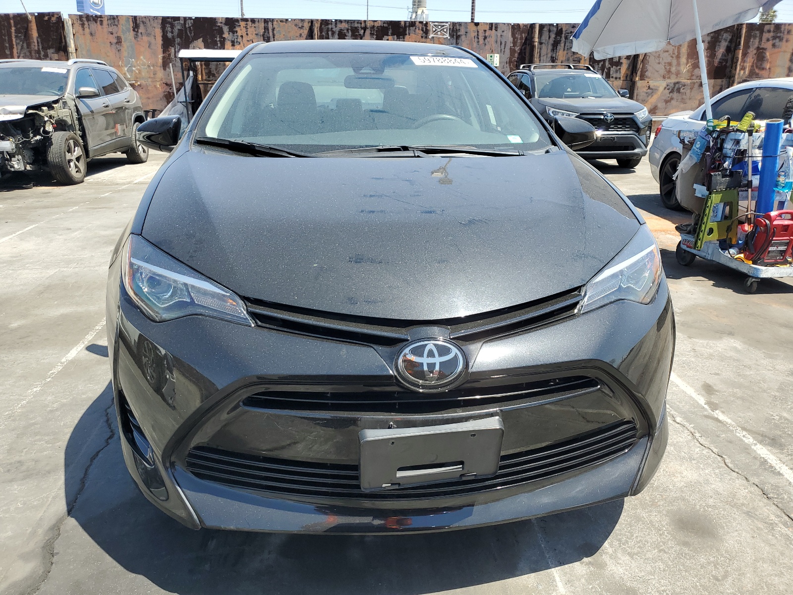 2018 Toyota Corolla L vin: 5YFBURHE4JP799855