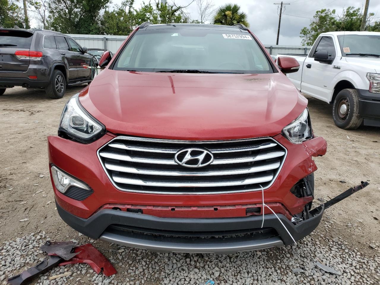 2014 Hyundai Santa Fe - Image 5