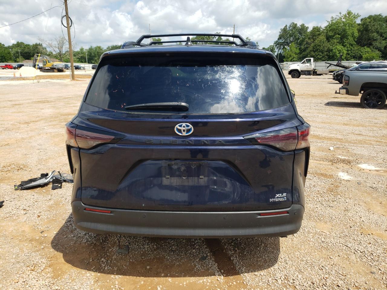 2023 Toyota Sienna Xle VIN: 5TDYRKEC3PS150070 Lot: 60656604