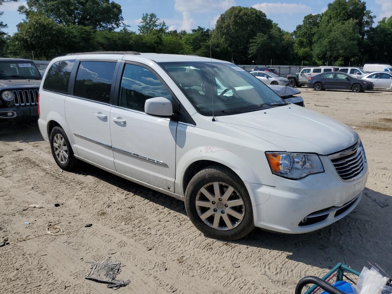 2016 Chrysler Town & Country Touring VIN: 2C4RC1BG0GR292036 Lot: 56846854