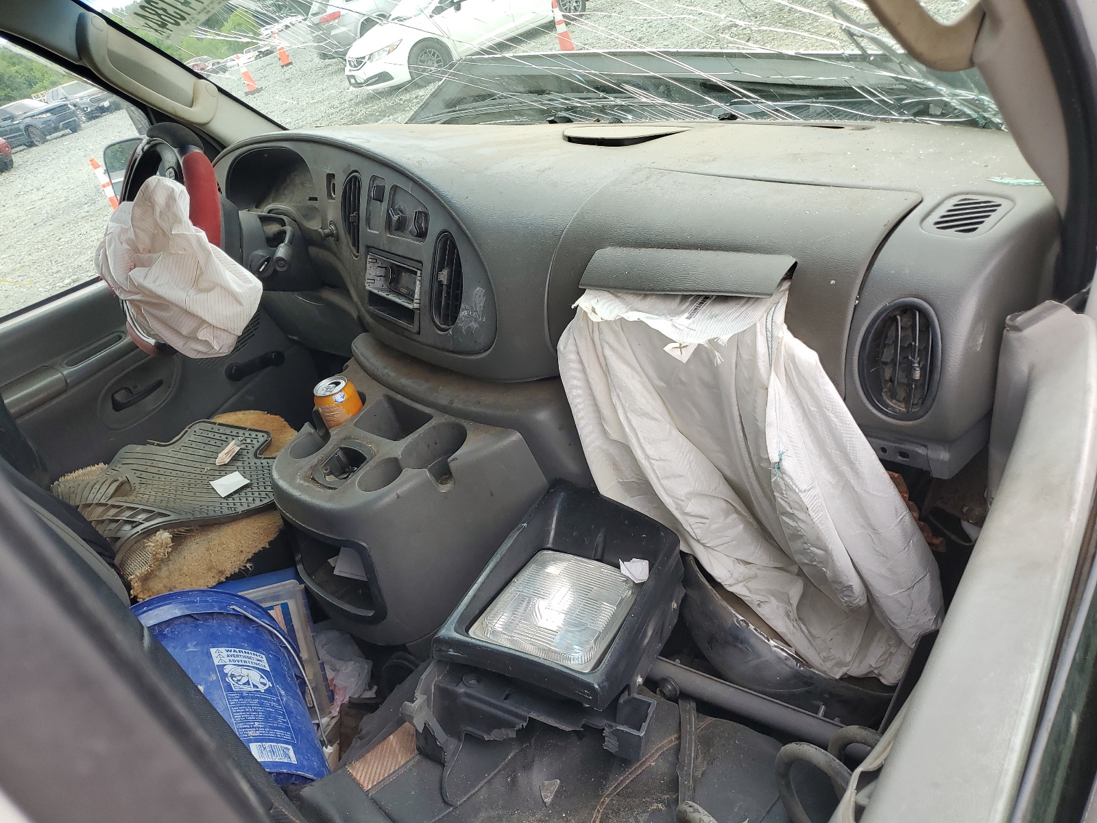 1FTNE24LX4HA76310 2004 Ford Econoline E250 Van