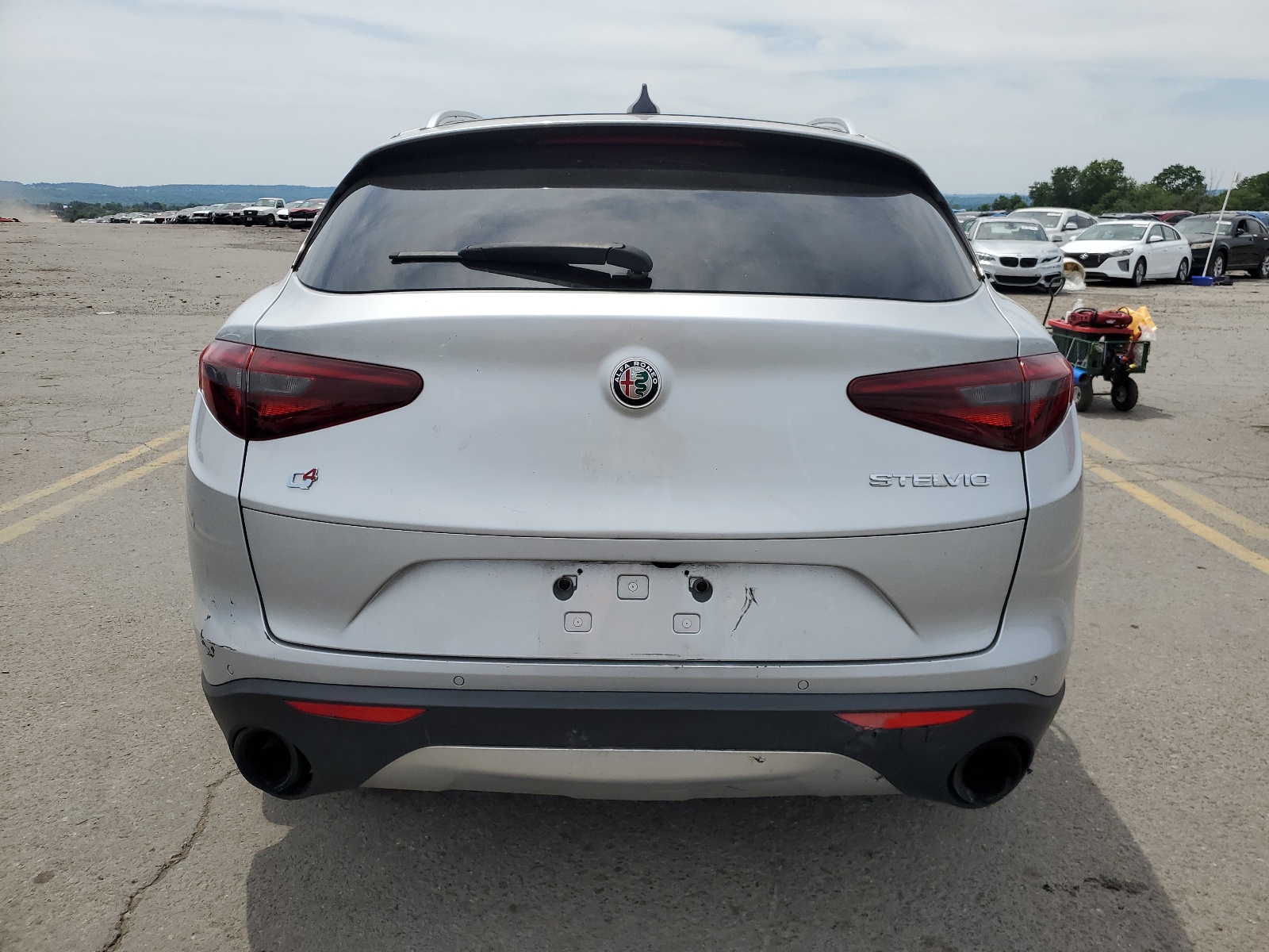 ZASFAKBN2J7B79654 2018 Alfa Romeo Stelvio Ti