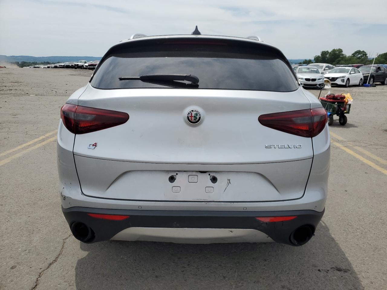 2018 Alfa Romeo Stelvio Ti VIN: ZASFAKBN2J7B79654 Lot: 60256974