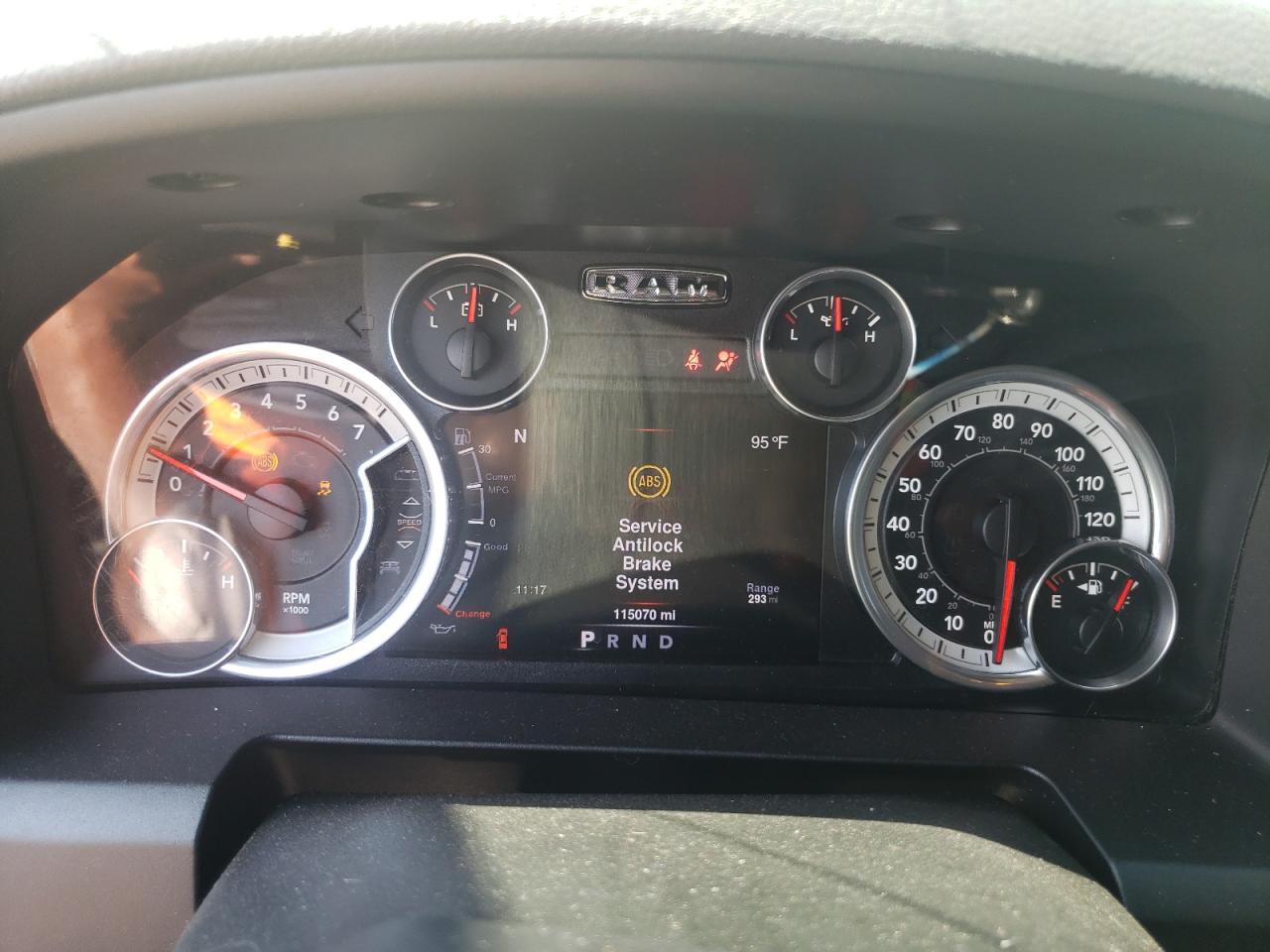 2016 Ram 1500 Slt VIN: 3C6RR6LT3GG318181 Lot: 61018474