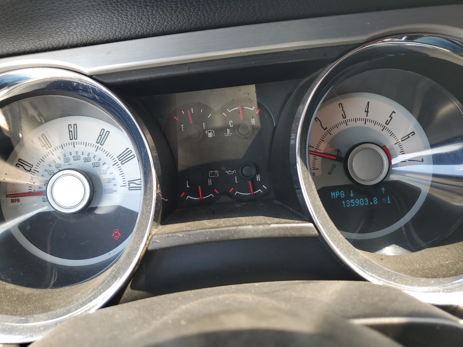 1ZVBP8EN4A5172010 2010 Ford Mustang