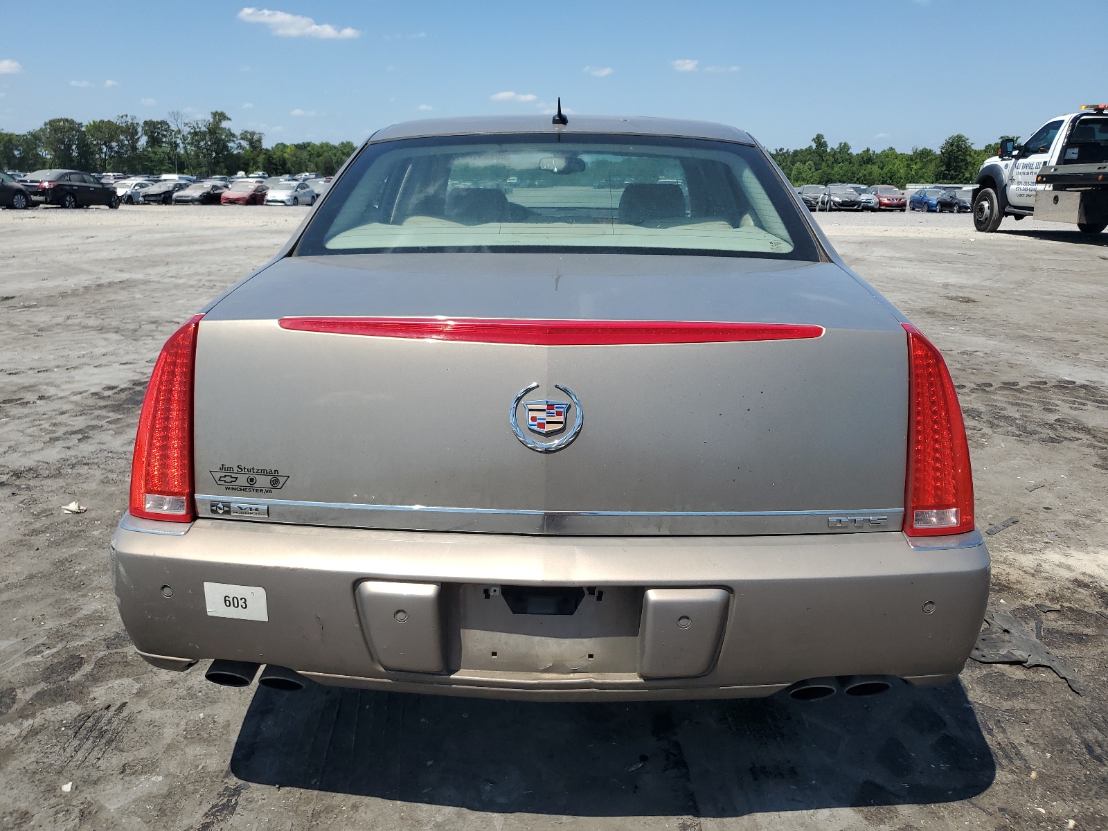 1G6KD57YX7U197352 2007 Cadillac Dts