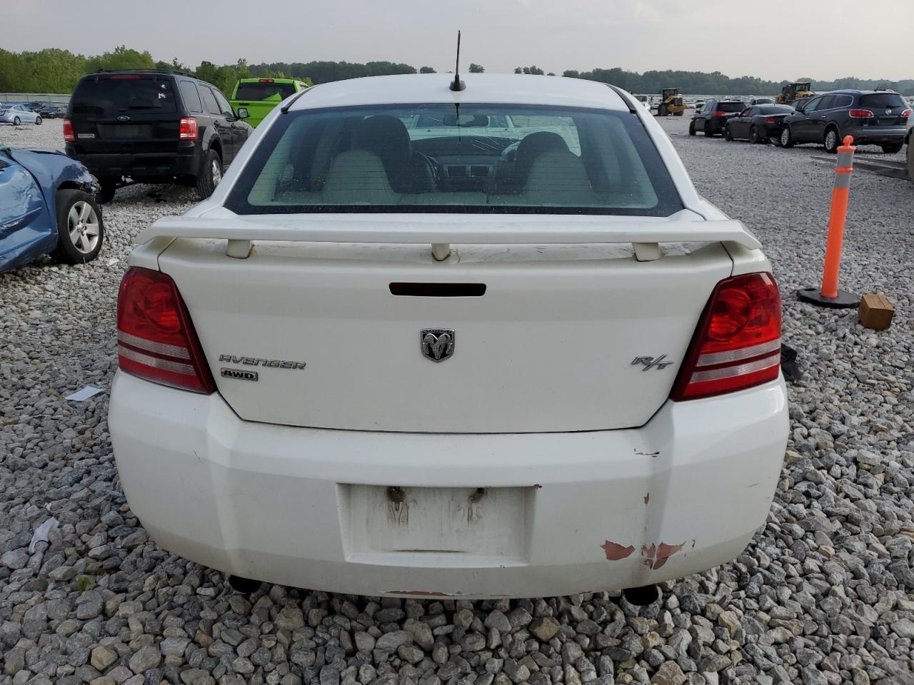 2008 Dodge Avenger R/T VIN: 1B3LD76M08N694807 Lot: 59231094