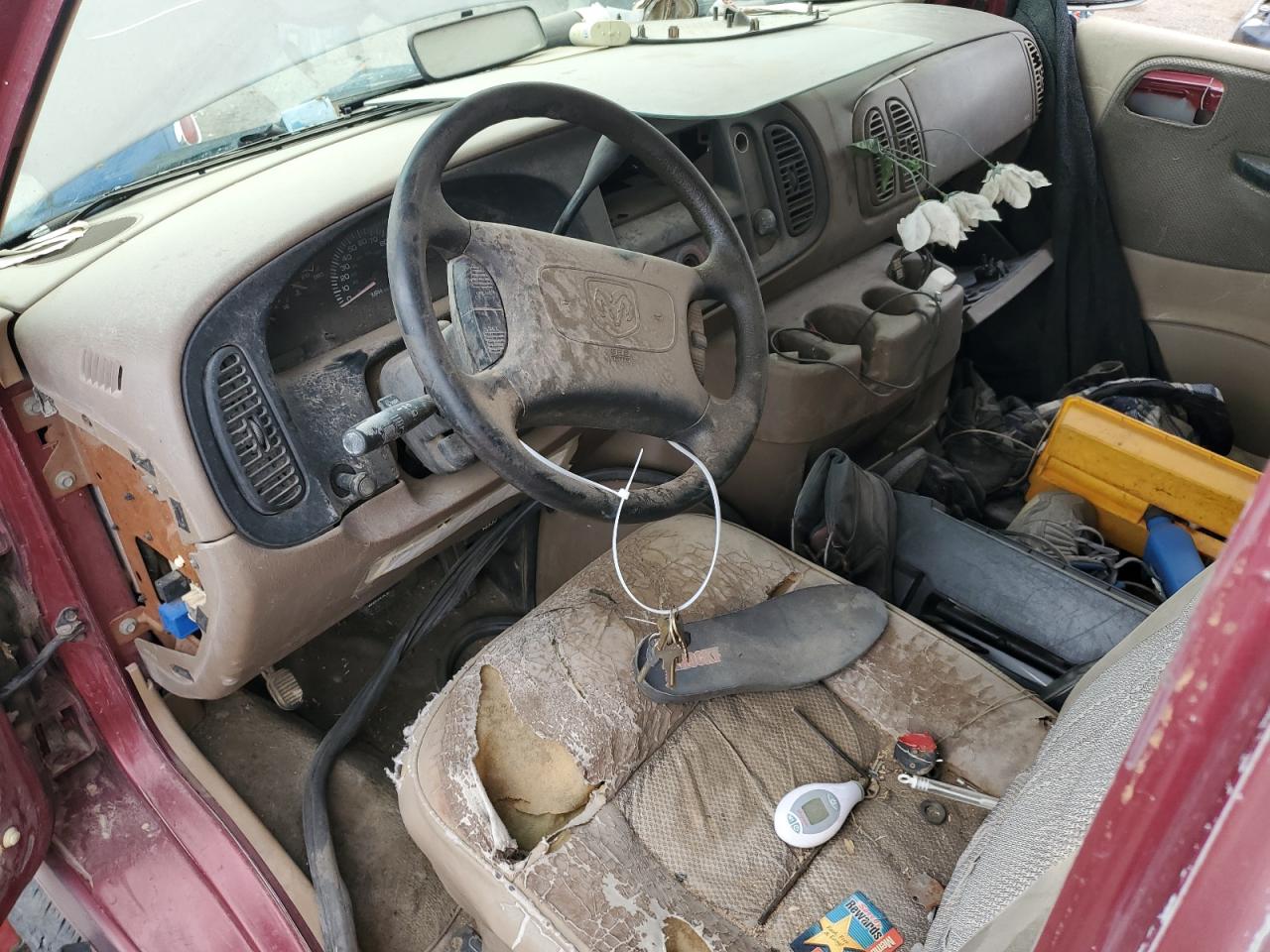 1998 Dodge Ram Van B1500 VIN: 2B6HB11X7WK148253 Lot: 59370614