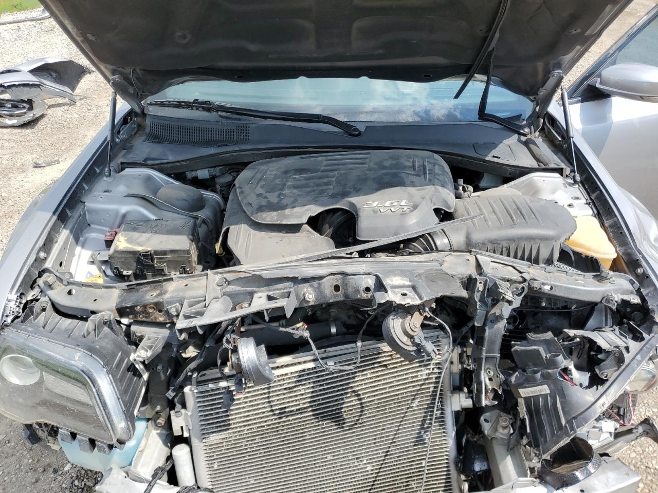 2C3CCABG3JH266814 2018 Chrysler 300 S