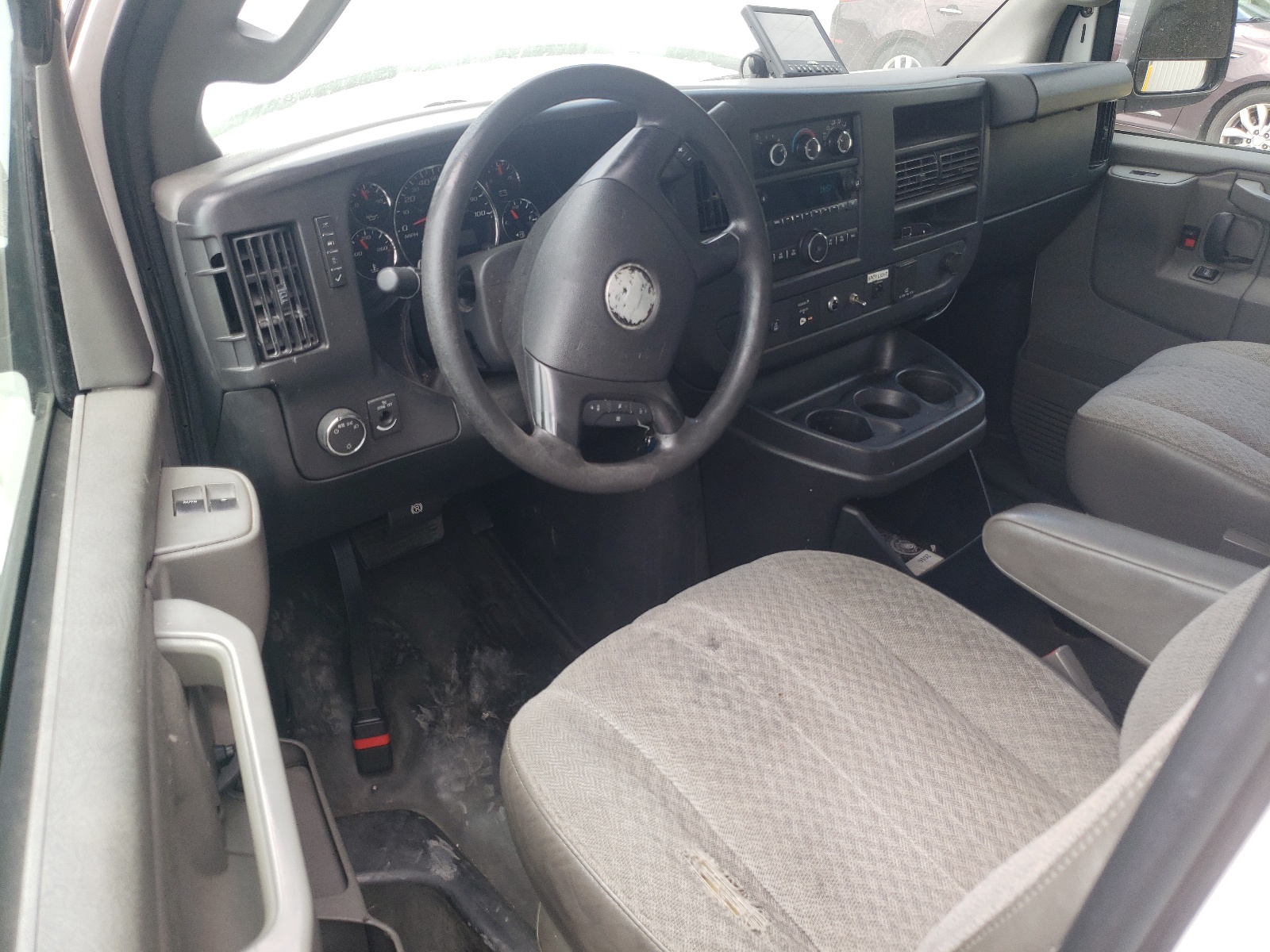 1GB0GRFG6G1329332 2016 Chevrolet Express G3500