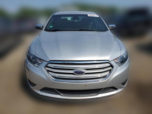  FORD TAURUS 2017 Сріблястий