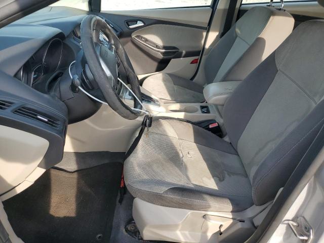  FORD FOCUS 2012 Серебристый