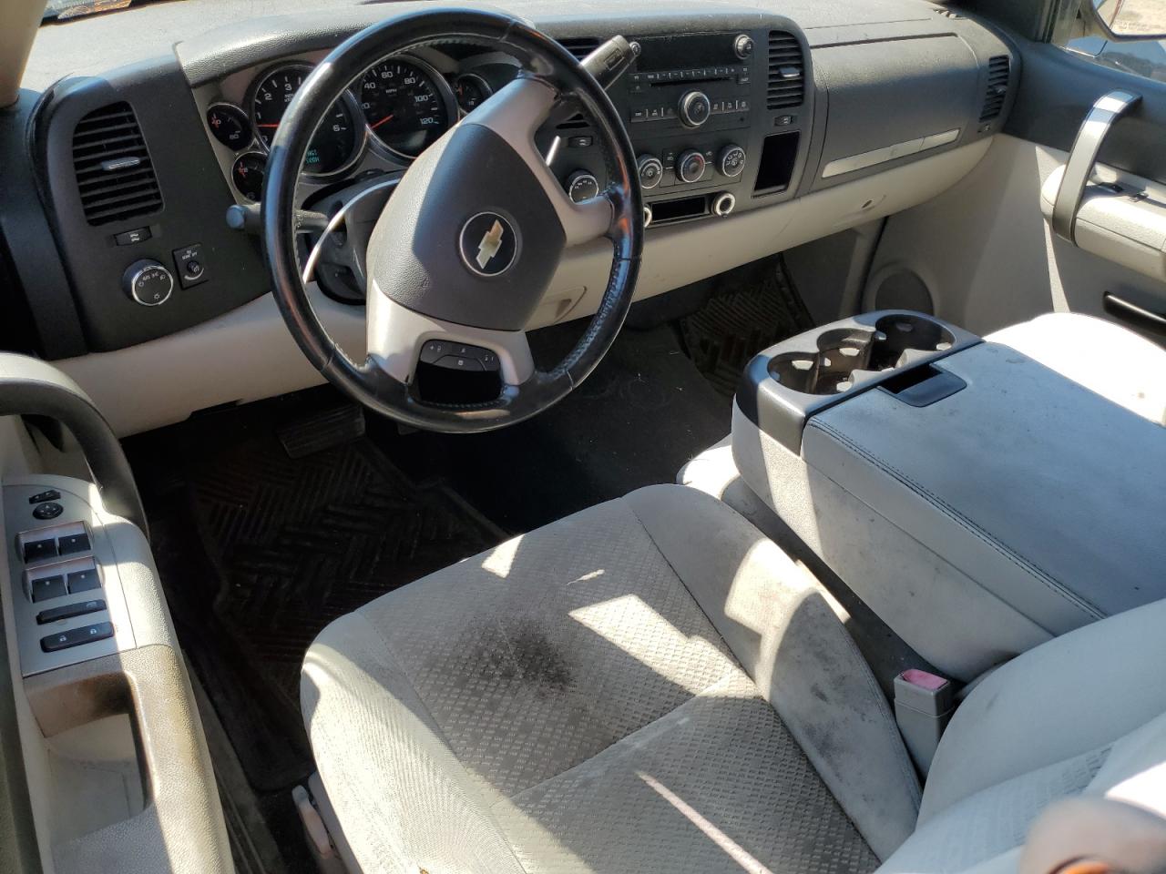 2008 Chevrolet Silverado K1500 VIN: 2GCEK19J281228311 Lot: 60703984