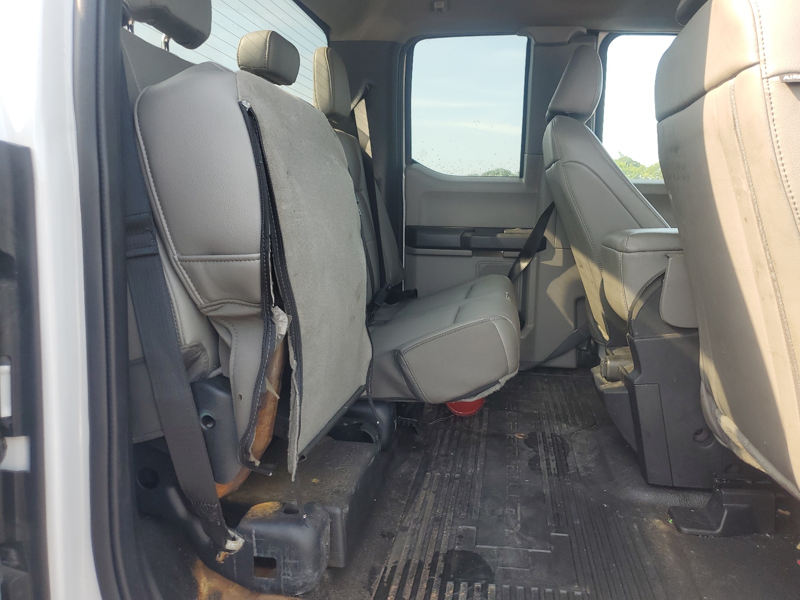 1FT8X3BT6MED94197 2021 Ford F350 Super Duty