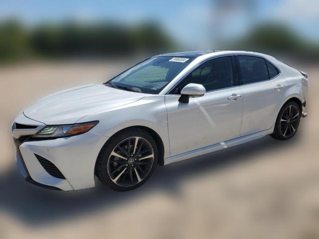  TOYOTA CAMRY 2019 Biały