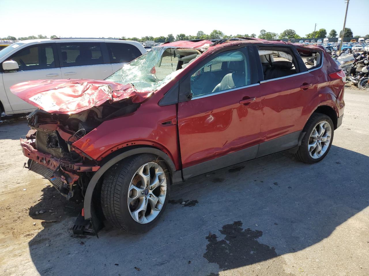 2013 Ford Escape Titanium for Sale in Sikeston, MO - Rollover