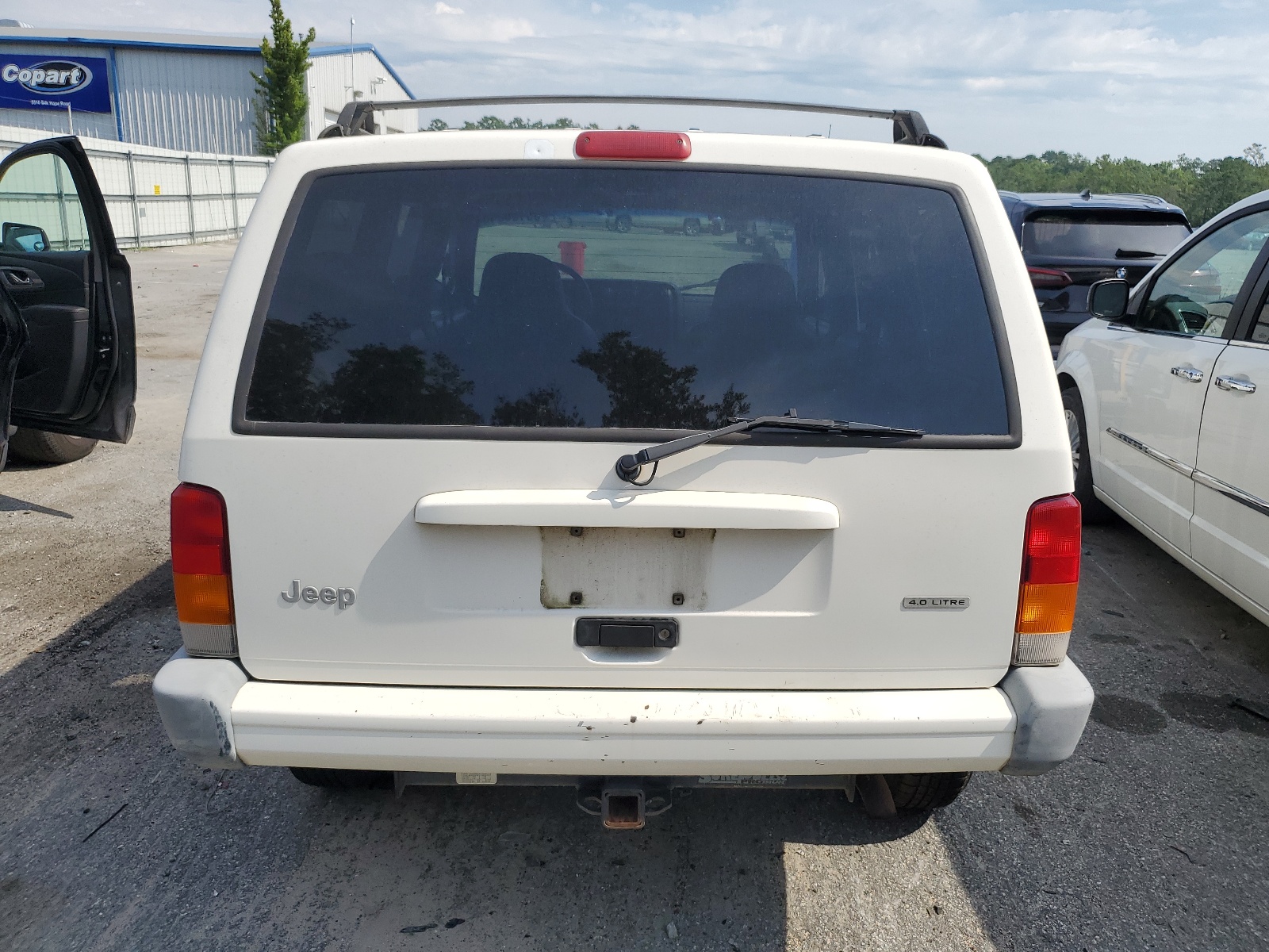 1J4FT48S21L562555 2001 Jeep Cherokee Sport