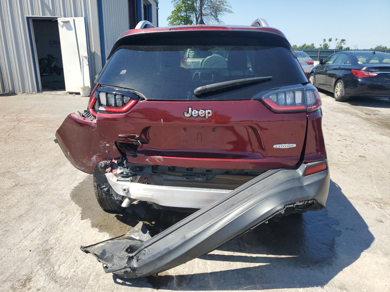 2019 Jeep Cherokee Latitude Plus VIN: 1C4PJLLB4KD220862 Lot: 58870134