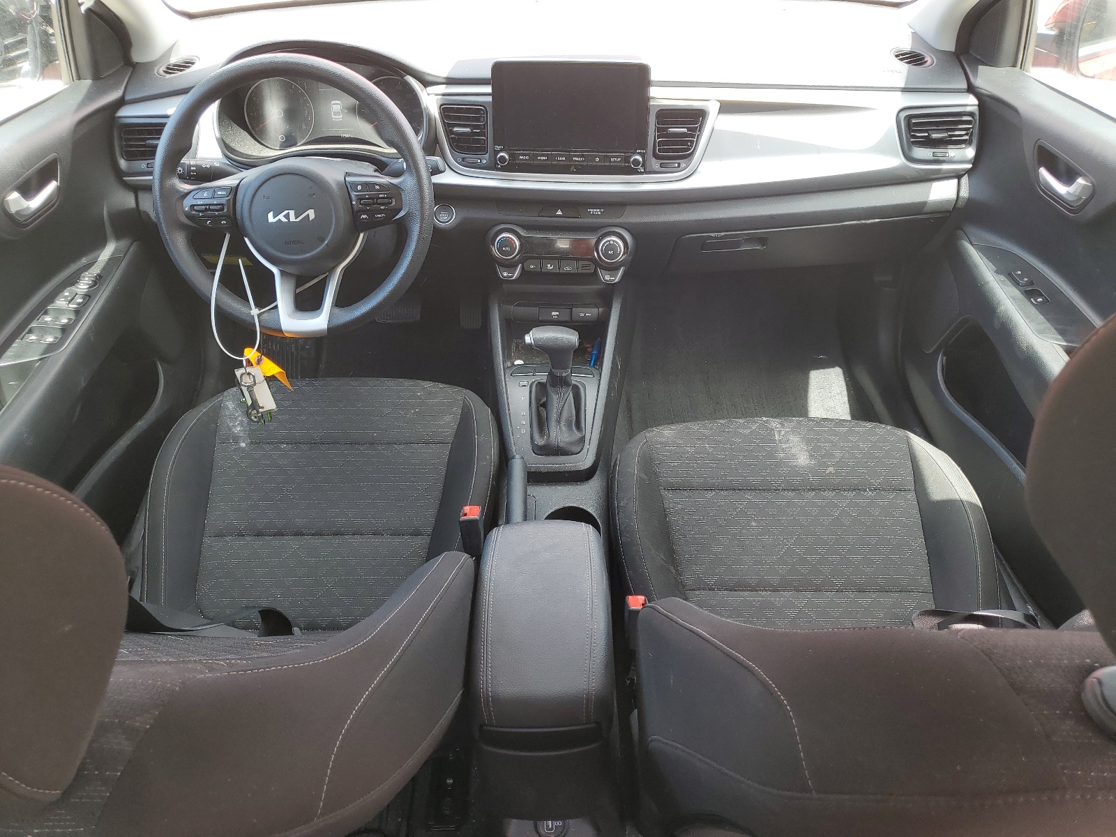 3KPA24AD1NE473444 2022 Kia Rio Lx