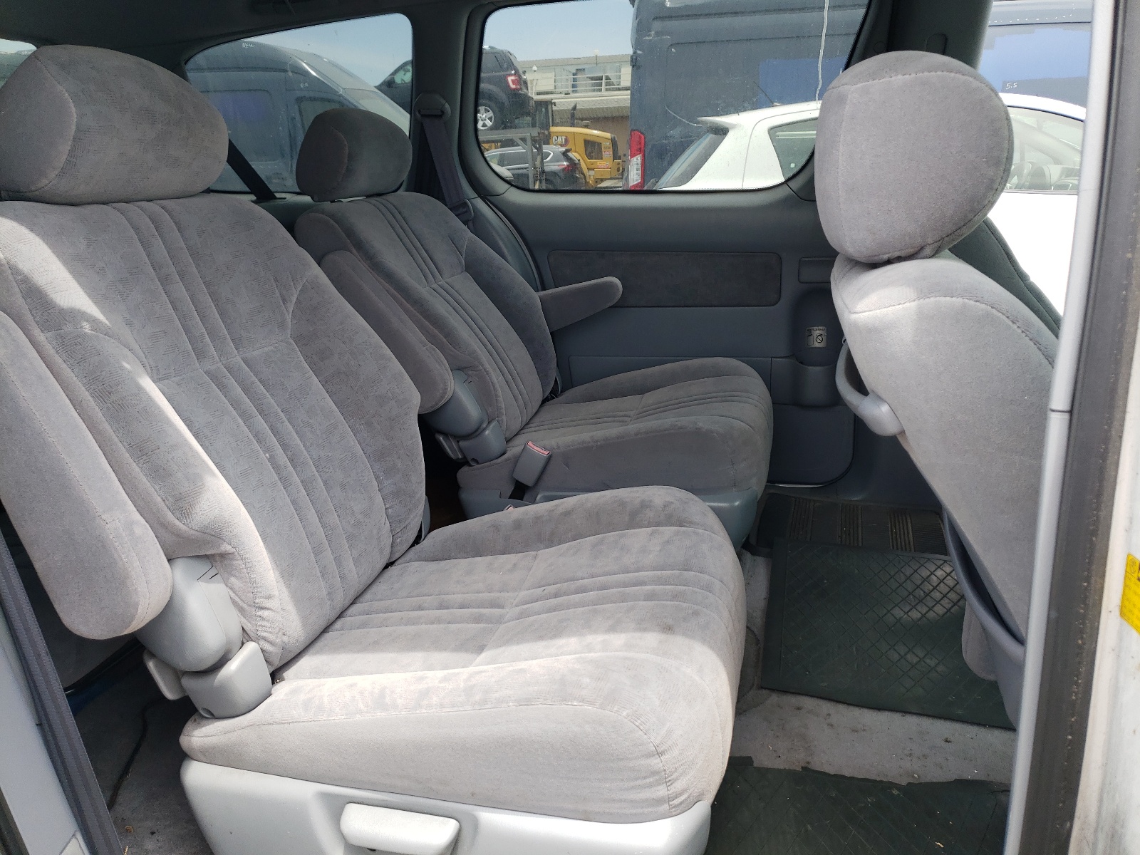 4T3ZF13C42U446362 2002 Toyota Sienna Le