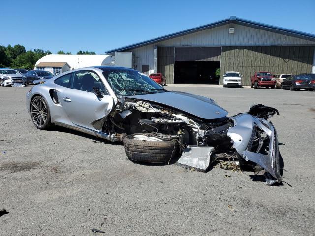  PORSCHE 911 2018 Серебристый